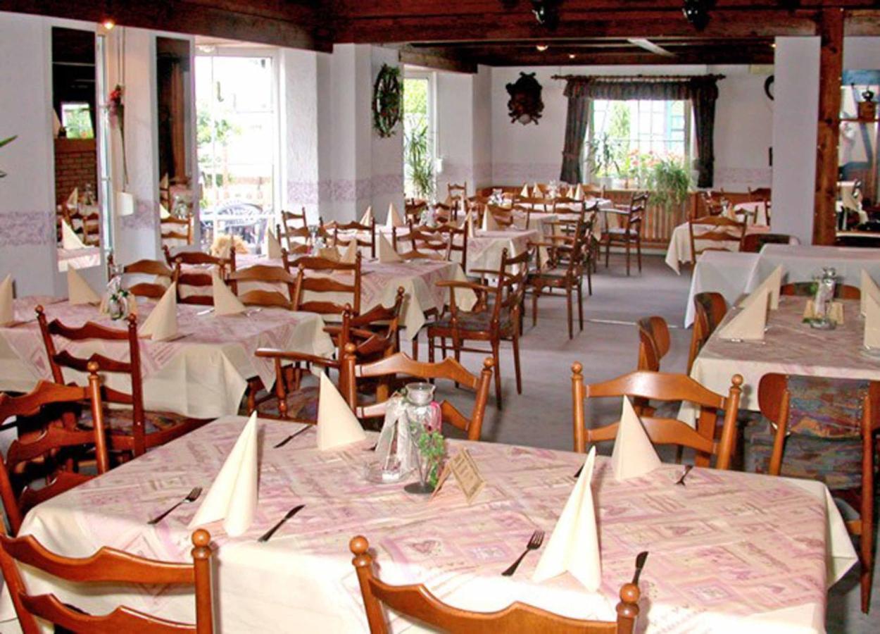 Hotel-Restaurant Zum Dorfkrug Winterberg Eksteriør bilde