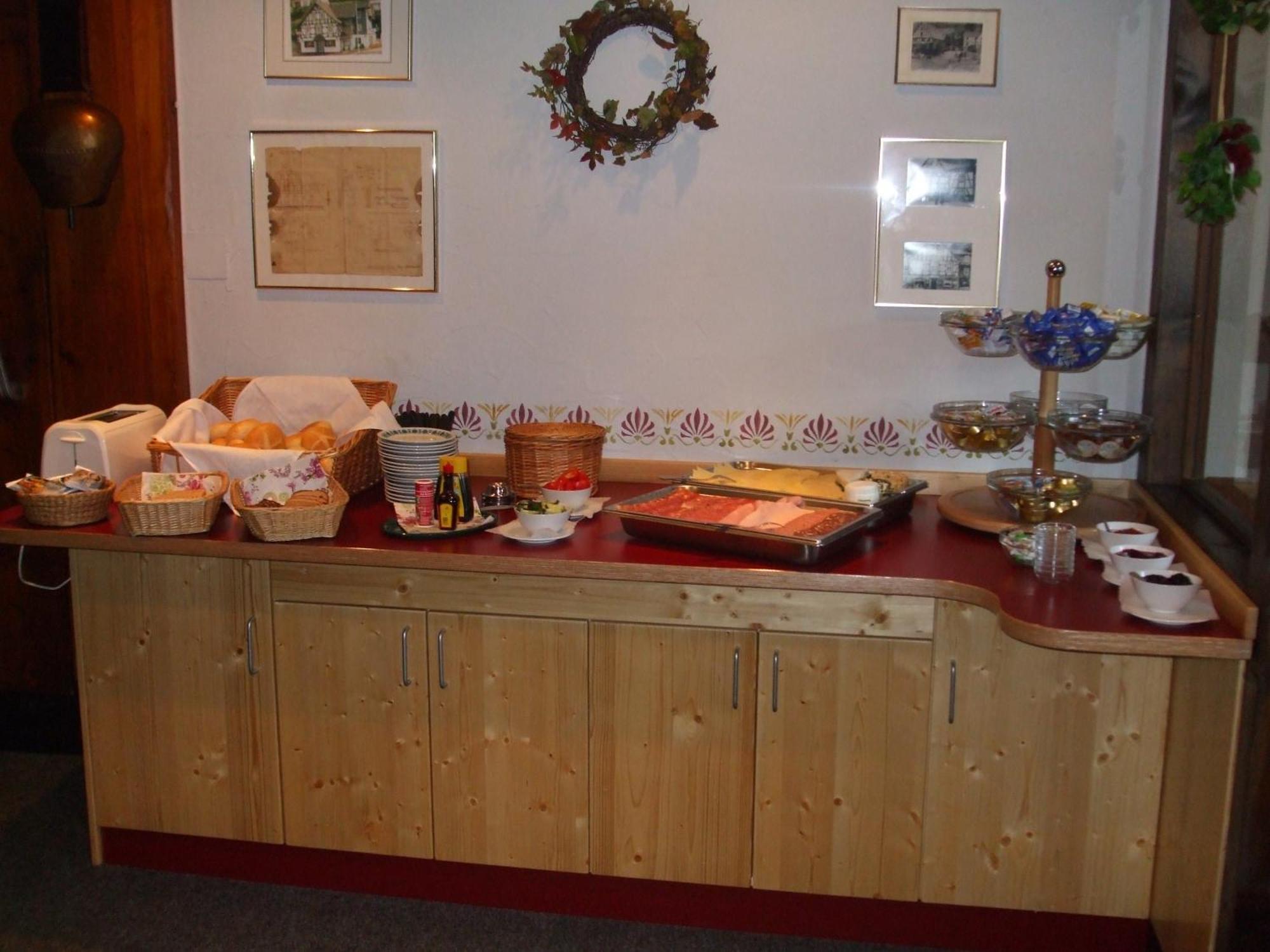 Hotel-Restaurant Zum Dorfkrug Winterberg Eksteriør bilde